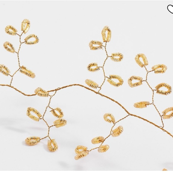 Pottery Barn jeweled garland - Picture 4 of 14